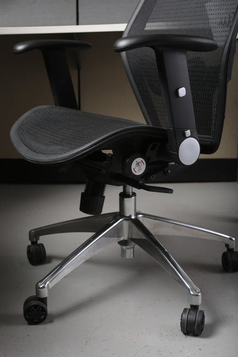 Full Mesh Executive Chair with Headrest
